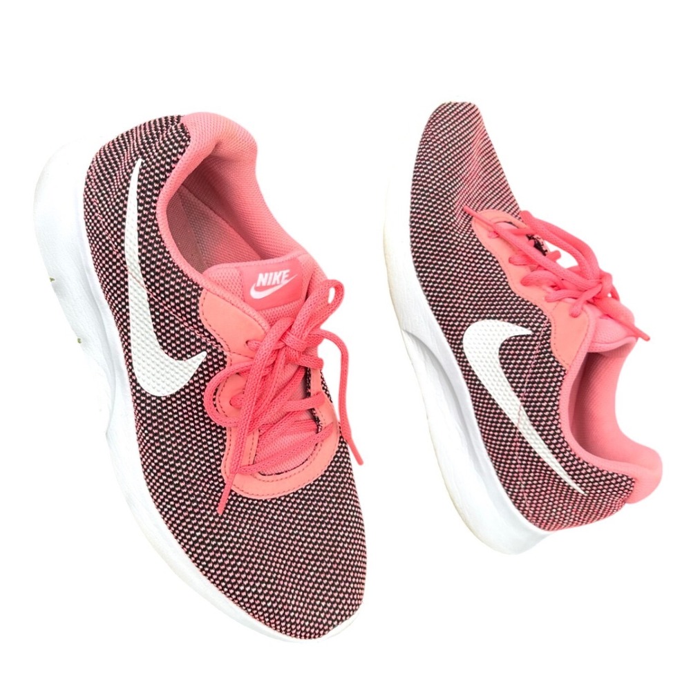 Nike Tanjun Women's Athletic Sneakers Size 9.5 Black White Pink Gaze Shoes